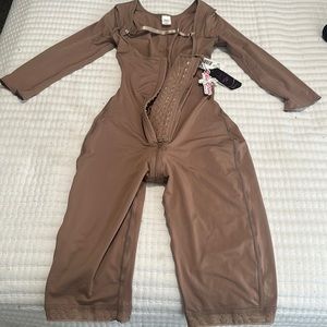 Cali Curves Colombian Faja